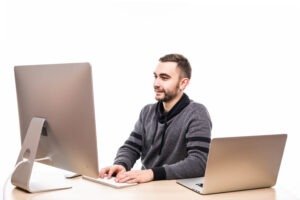 Creating classes and objects In Hindi