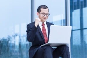 Defining a class and creating an object php In Hindi