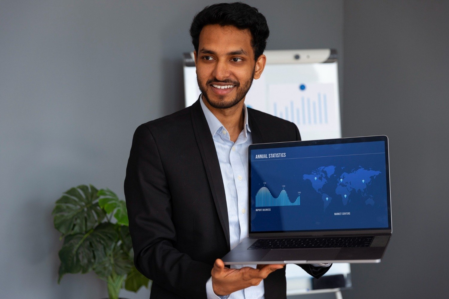 What is a Database? In Hindi